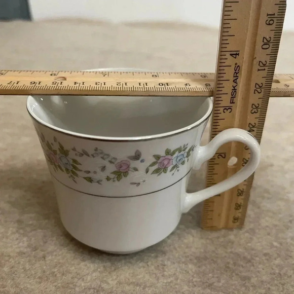 Sango Cannes Pattern 8078 White Floral Goldtone Trim Footed Coffee Tea Cup - Picture 9 of 9